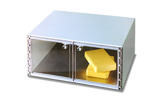 Cleanroom Pass-Through